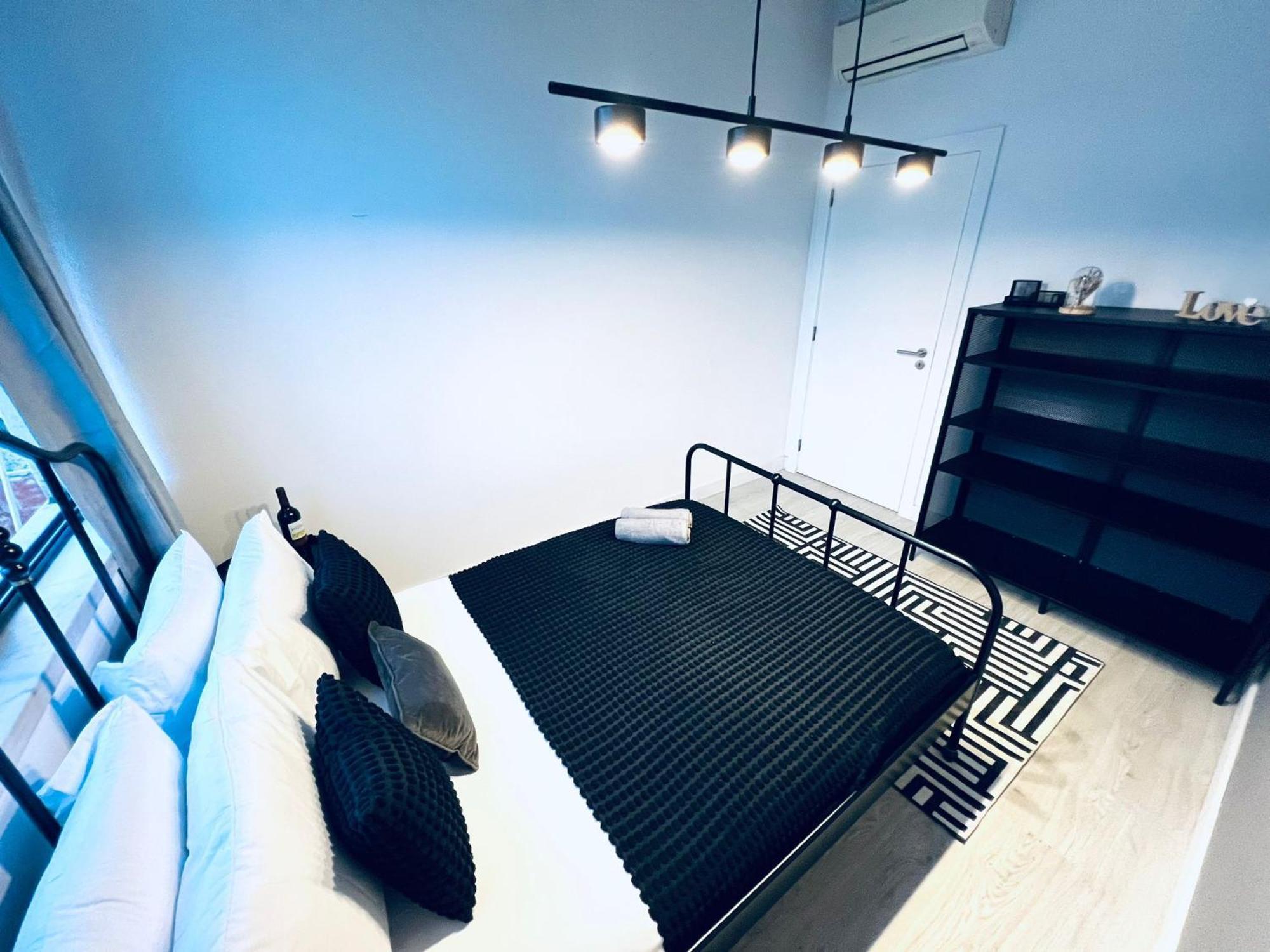Hostal Luxury Rooms, Ideal For Tourists